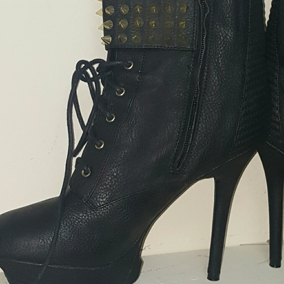 Circus by Sam Edelman Shoes - Sam Edelman gold studded booties