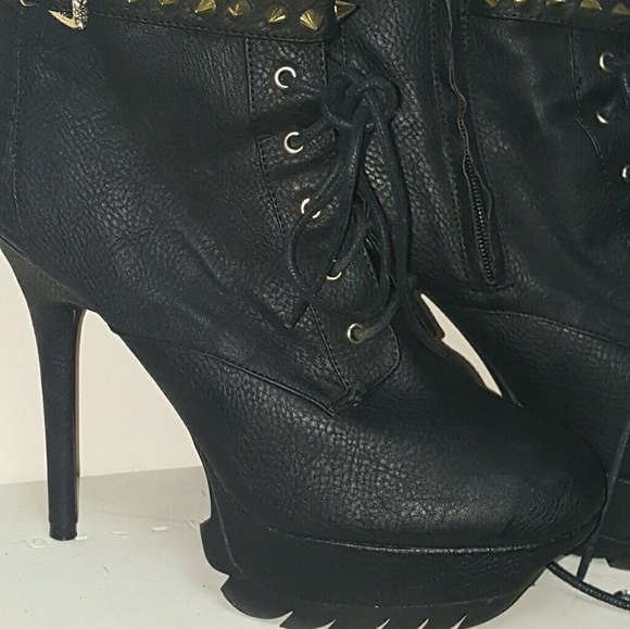 Sam Edelman gold studded booties - Picture 3 of 5