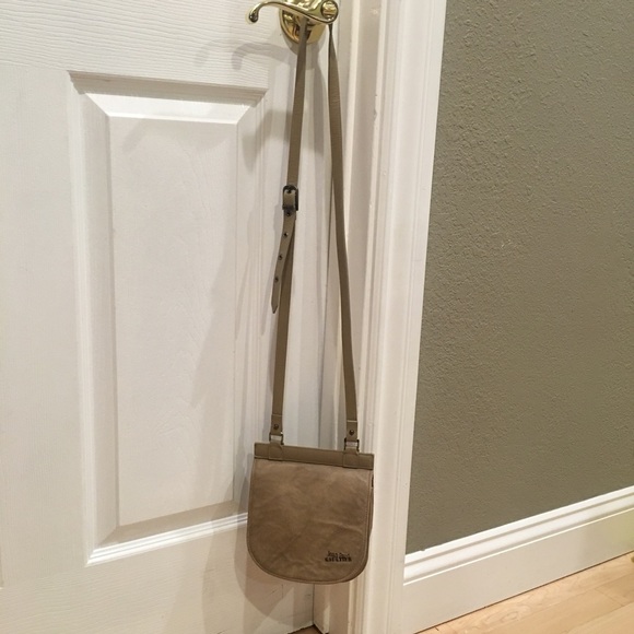 Jean Paul Gaultier - Picture 2 of 4