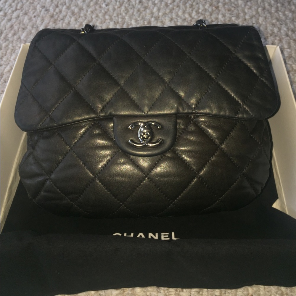 SOLD@@@@@Chanel Accordion Flap 3