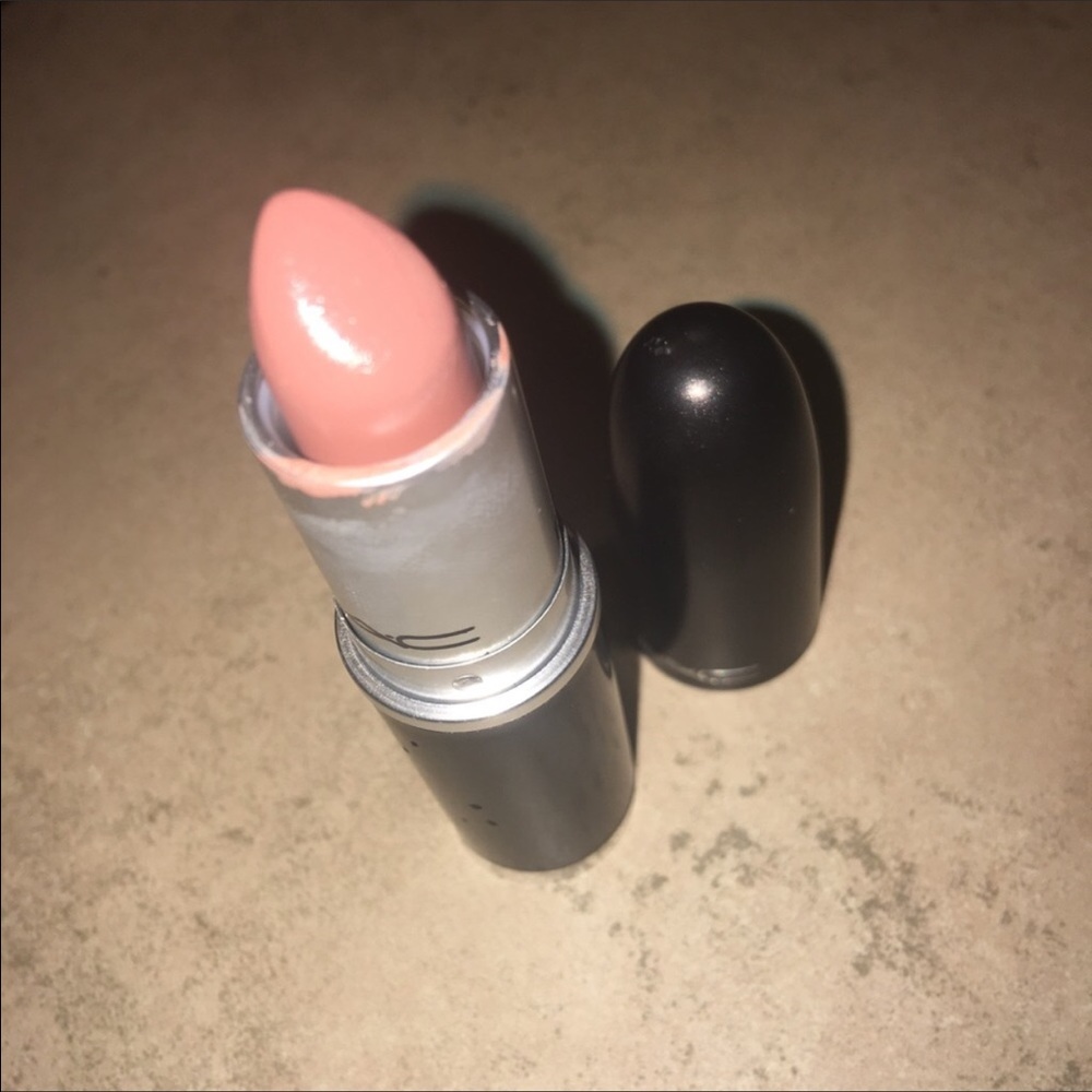 "Blankety" MAC Lipstick