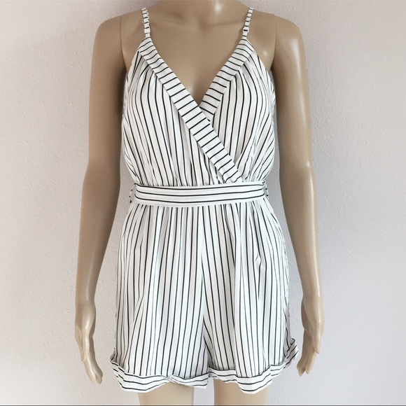 LF Pants - BNWT white and black striped romper