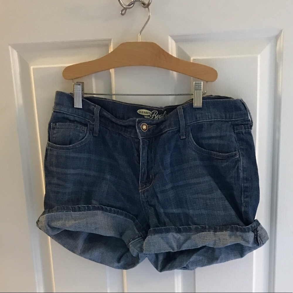 SALE today 💕🤑Boyfriend style jean shorts
