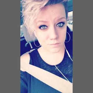 Meet your Posher, Nikki