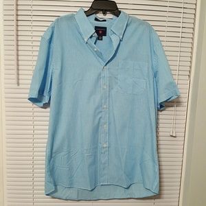 Short sleeve button up casual shirt