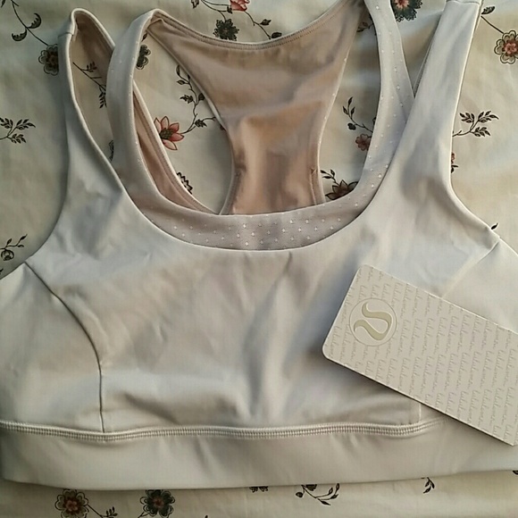 NWT Lululemon Glide and Stride Bra - Picture 5 of 8