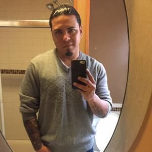 Meet your Posher, Eduardo