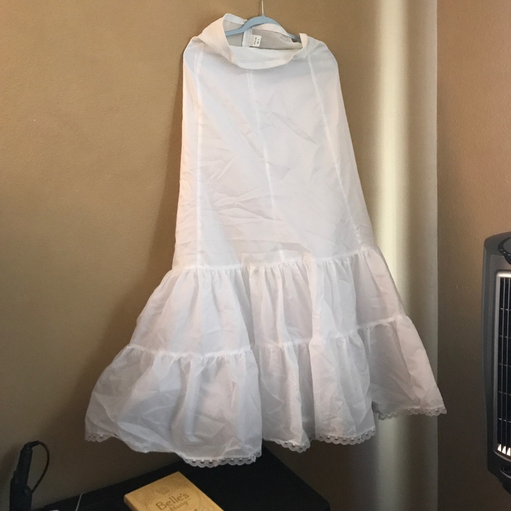 David's Bridal mermaid slip