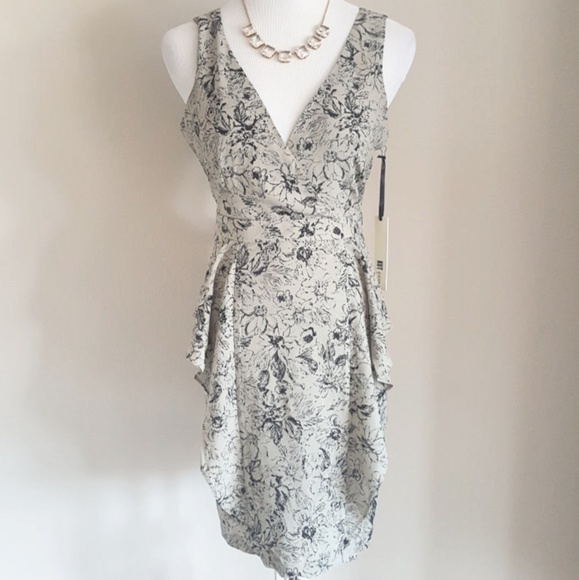NWT KUT FROM THE KLOTH | Cut Out Dress - Picture 5 of 6