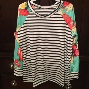 Long sleeve top