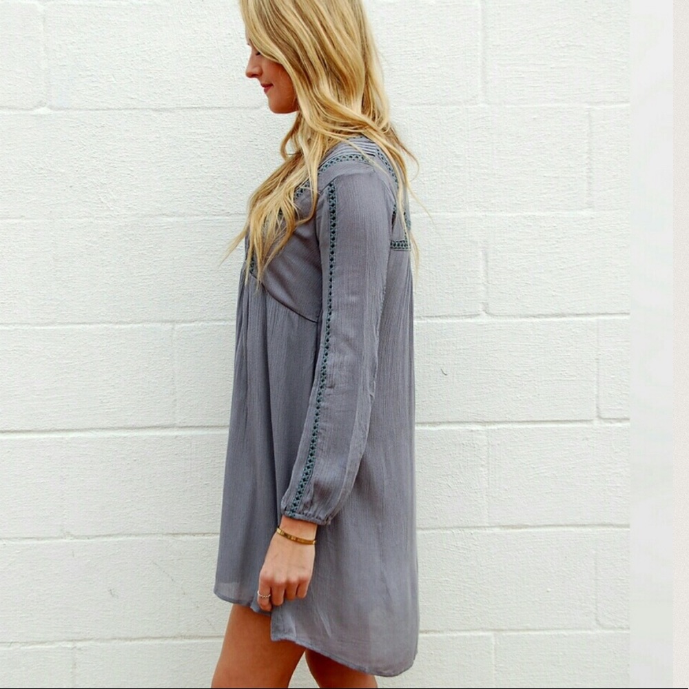 Bohemian dusty grey shift dress - Picture 3 of 4