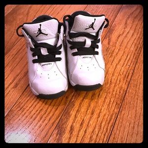 Toddler 7C air Jordan's