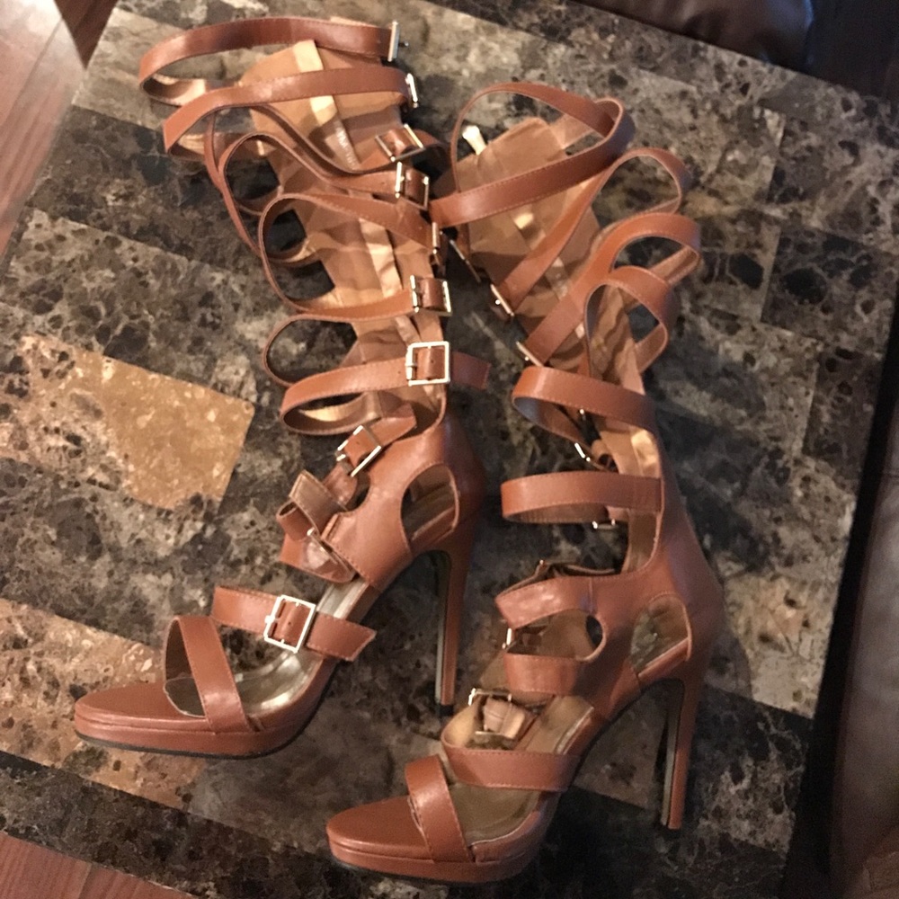 Gladiator heels 👠