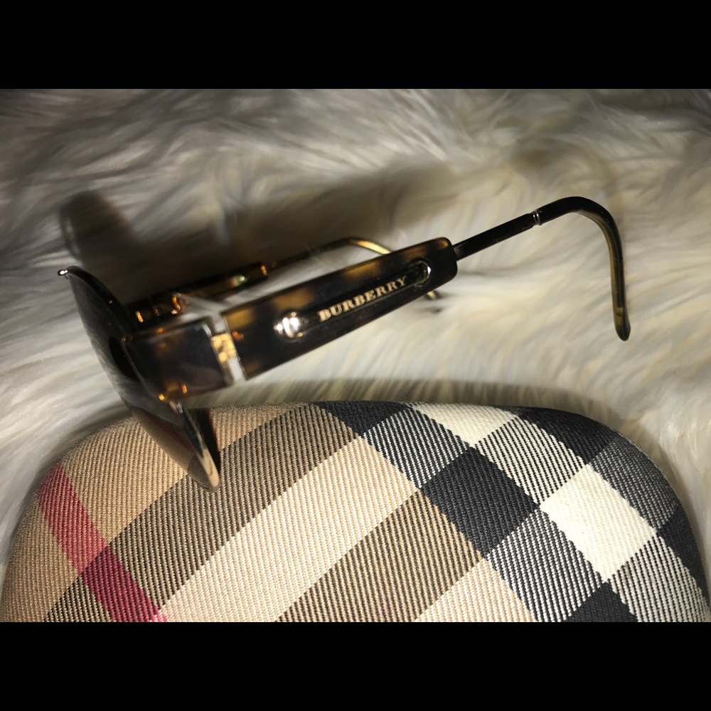 Authentic Burberry aviators