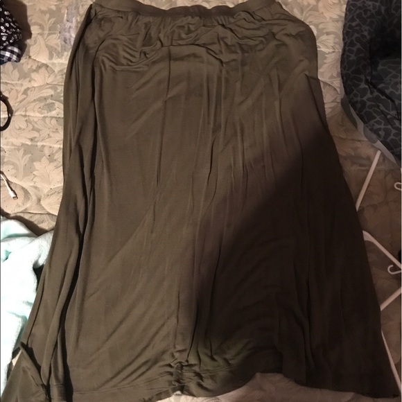 Forever 21 maxi skirt bundle - Picture 3 of 4
