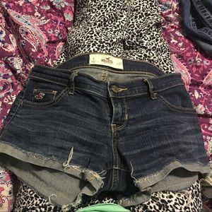 Hollister jean shorts