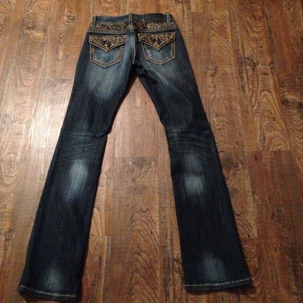 SOLD Grace in LA Jeans