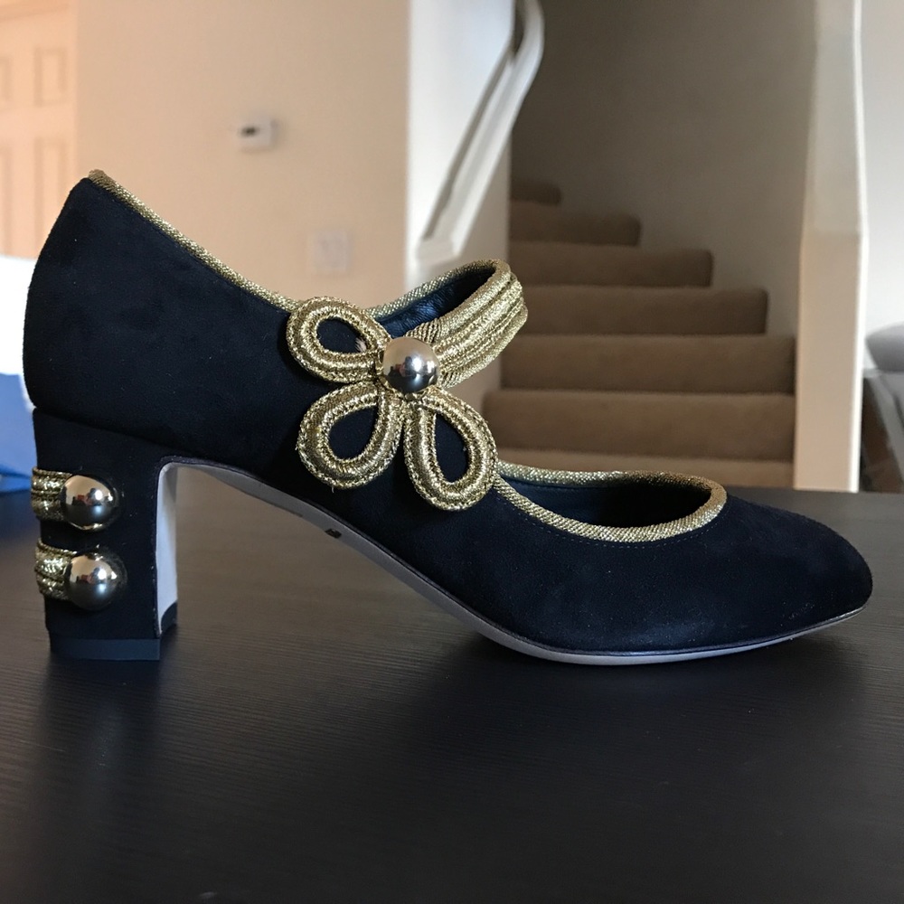 Dolce & Gabbana Decollete Mid Heel