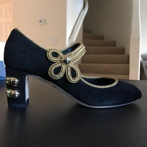 Dolce & Gabbana Decollete Mid Heel