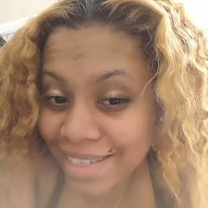 Meet your Posher, Shelly