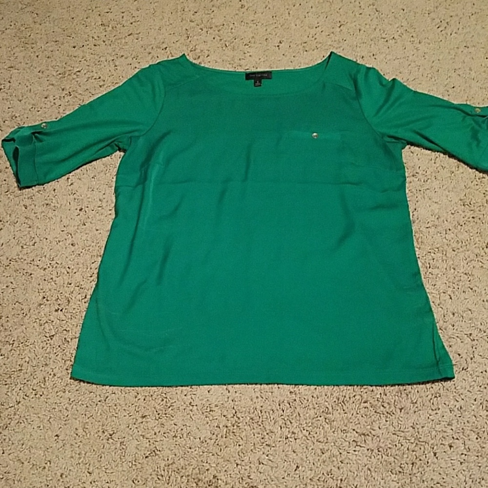 Limited, green, front pocket tshirt