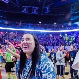 Meet your Posher, Carly