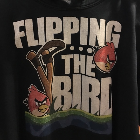 Angry bird sweater - Picture 3 of 3