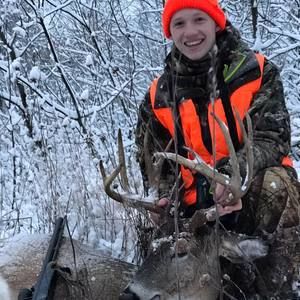 Meet your Posher, Hunter