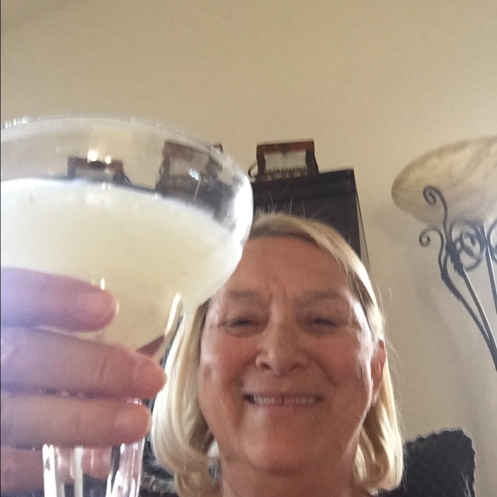 Meet your Posher, Linda k