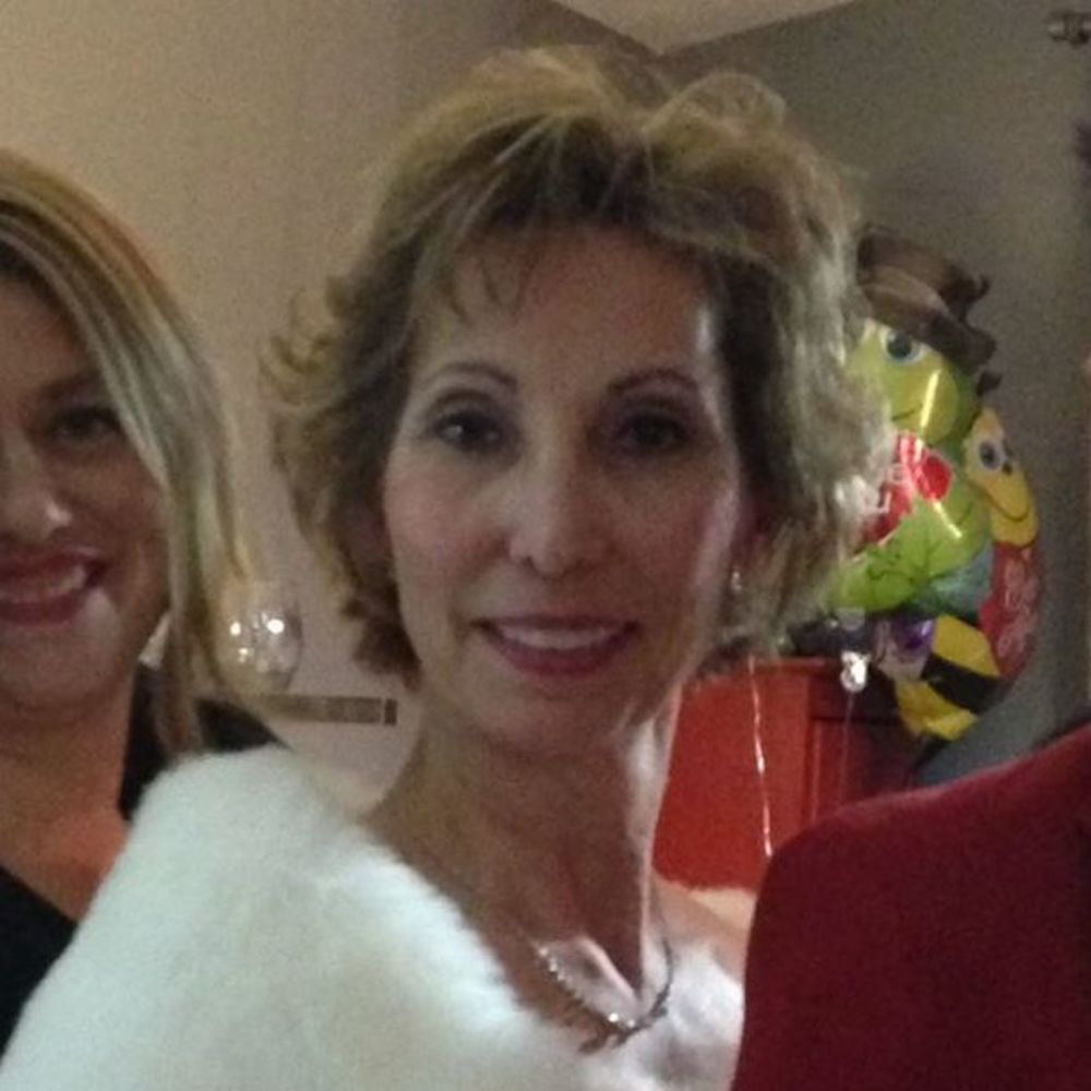 Meet your Posher, Pamela