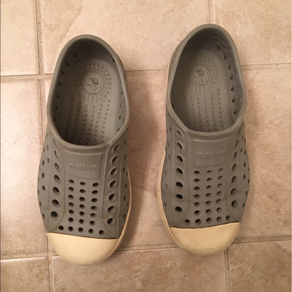 Native Jefferson slip-on toddler shoes