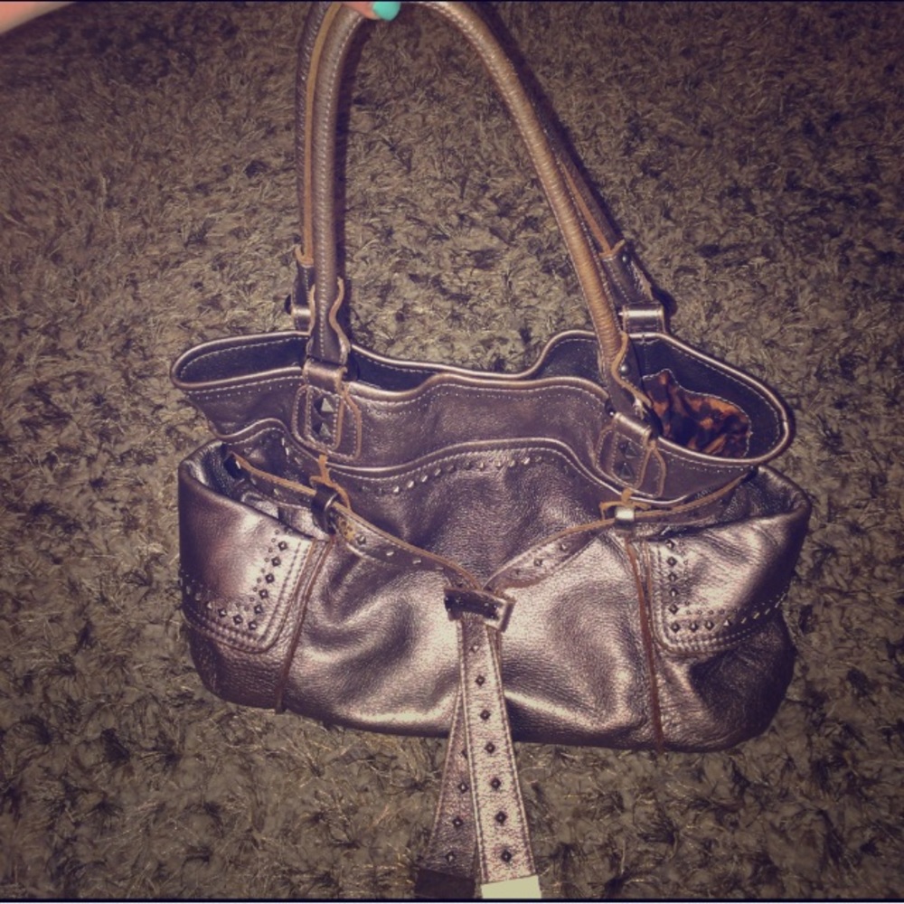 B Makowsky silver distressed bag
