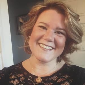 Meet your Posher, Carolyn