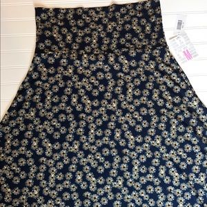 LuLaRoe Maxi Skirt NWT M