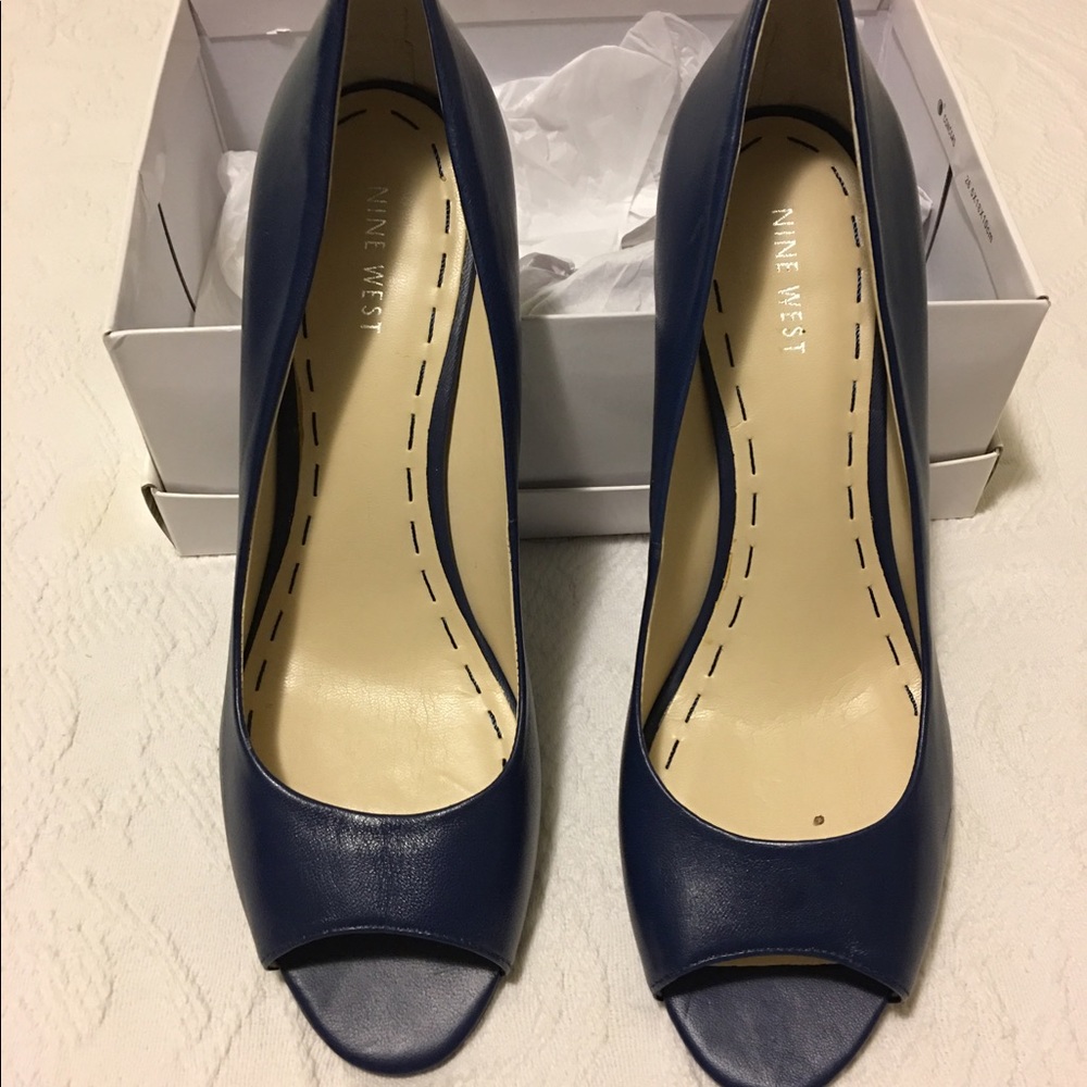 Nine West Pump