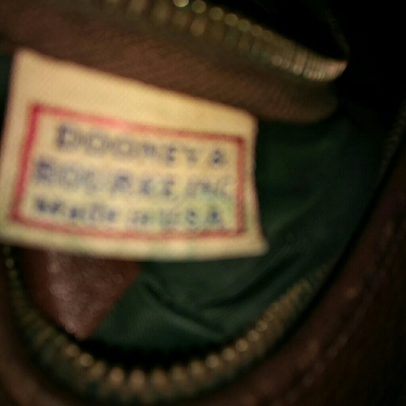 RARE Classic Brown AWL Dooney & Bourke HOBO - Picture 4 of 4