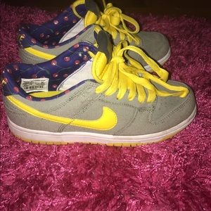 Nike Dunks Women's Size 5.5