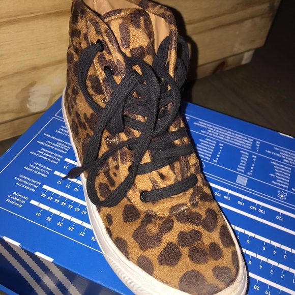 dolce vita leopard shoes