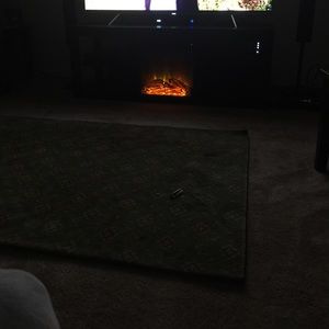 Meet your Posher, Nakia