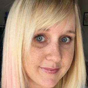 Meet your Posher, Leia