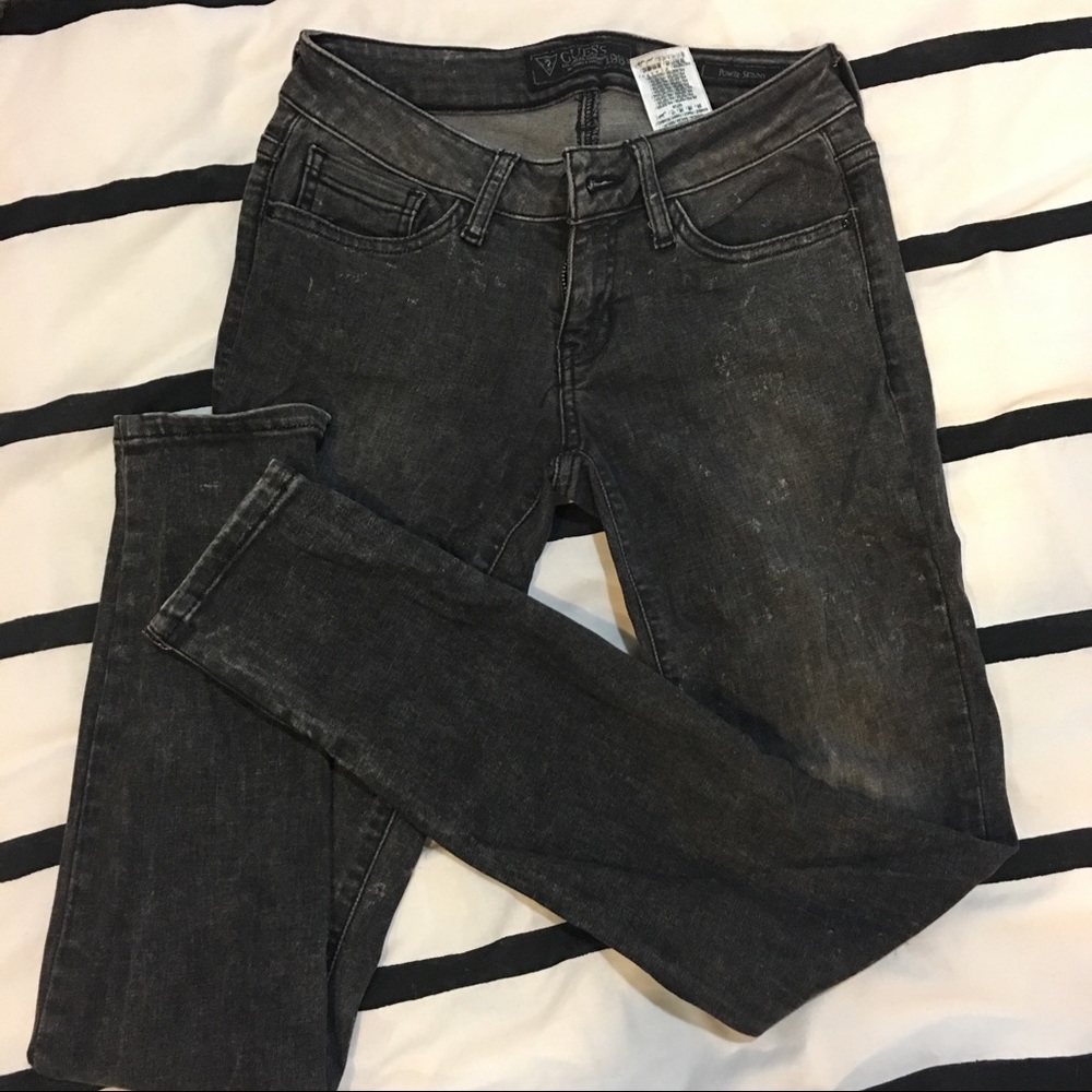 Guess low rise black super stretchy skinny jeans