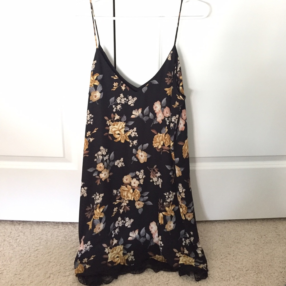 Floral lace trim spaghetti strap summer dress