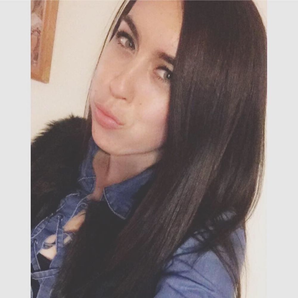 Meet your Posher, Amber
