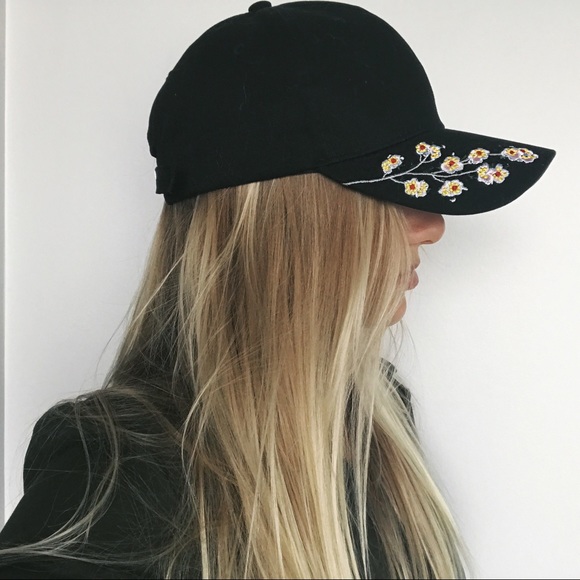 FLASH SALE • cherry blossom dad hat • - Picture 2 of 4