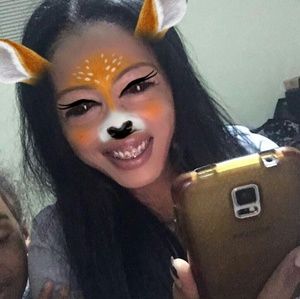 Meet your Posher, Jacqueline