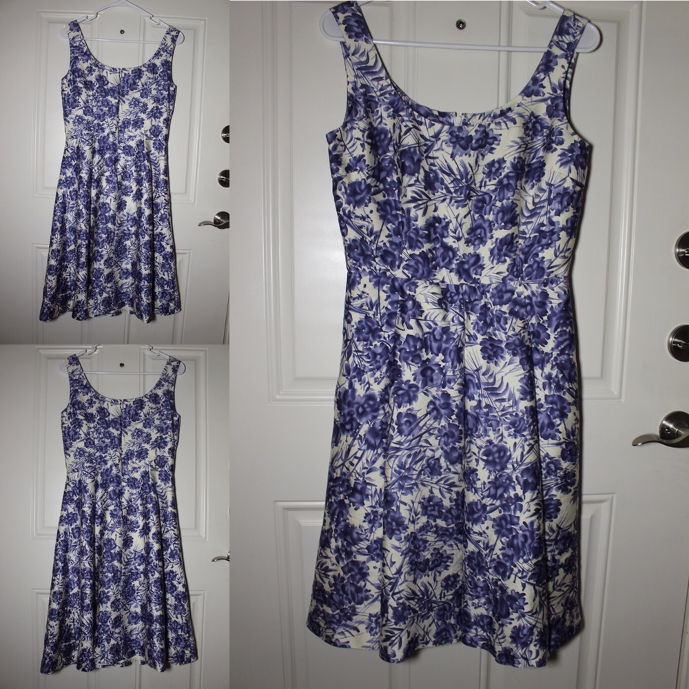 Ann Taylor Floral Dress Color Blue Size 4
