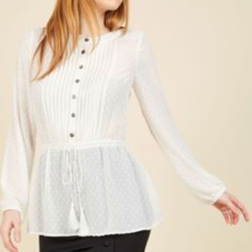 NWT ModCloth Adorned Aesthetic Top in Eggshell M