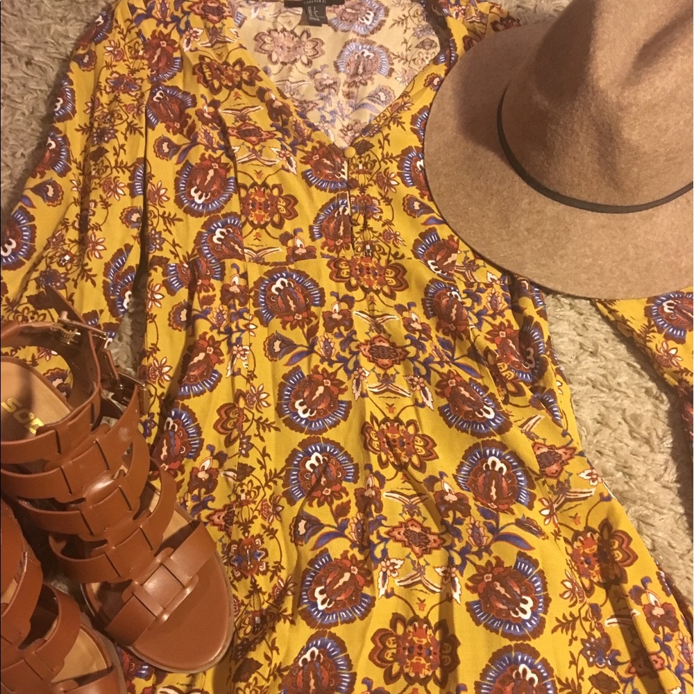 Spring Dress - Picture 3 of 4