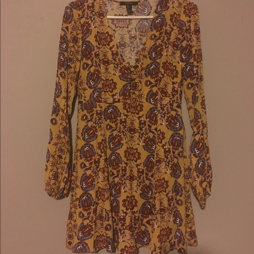 Spring Dress - Picture 4 of 4