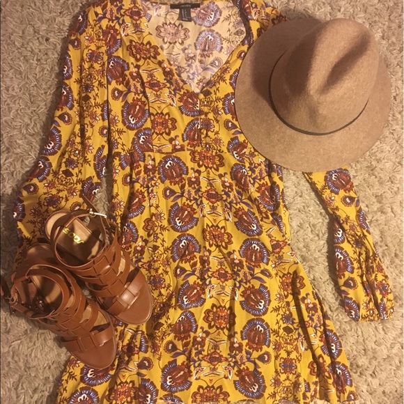 Spring Dress - Picture 2 of 4